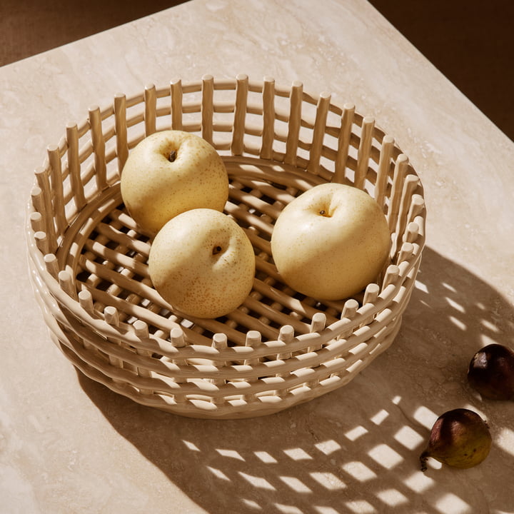 La céramique Centerpiece de ferm Living convient pour les aliments et les objets du quotidien.