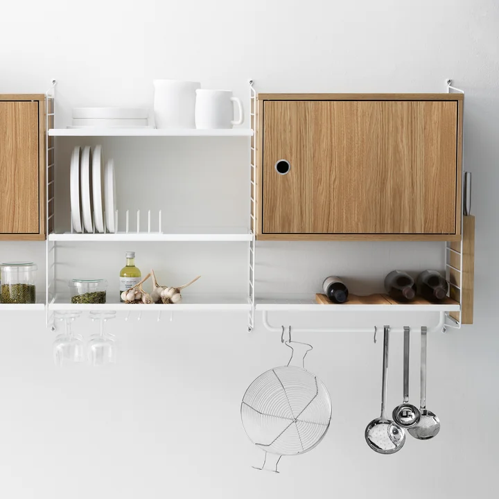 Système d'étagères modulaire de String