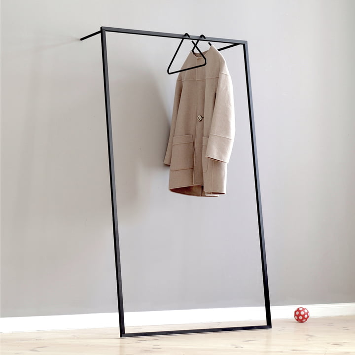 Porte-manteau minimaliste en aluminium