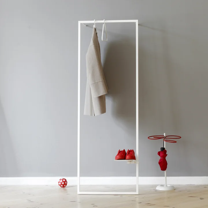 Tableau de rangement pour chaussures ou décoration en noir et blanc