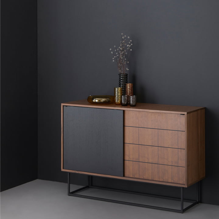 Virka Sideboard de Woud en noyer et noir