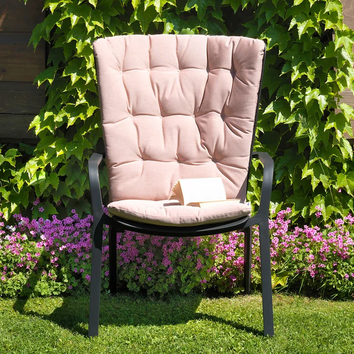 La housse de siège sur le site Folio Relax le rend encore plus confortable.