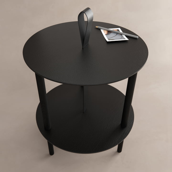 Strap Table d'appoint Ø 38 x H 46 cm de LindDNA en chêne noir / bull noir