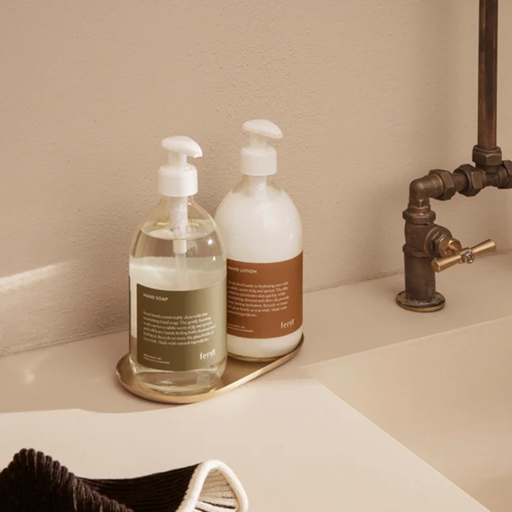 Basho Bol en laiton de Ferm Living