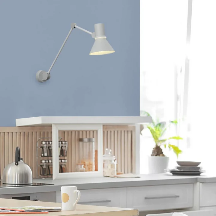 L'applique murale Type 80 W3 de Anglepoise dans la cuisine