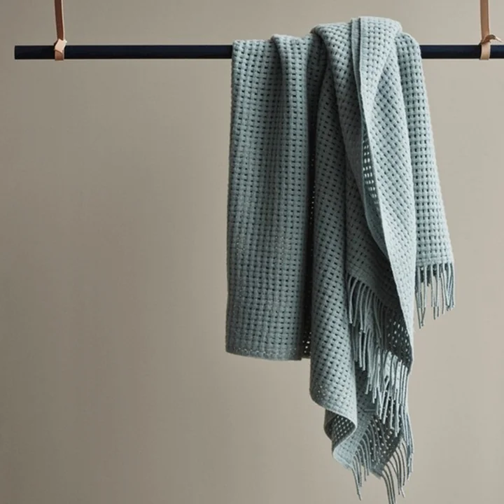 Basket Plafond de Elvang en lagoon