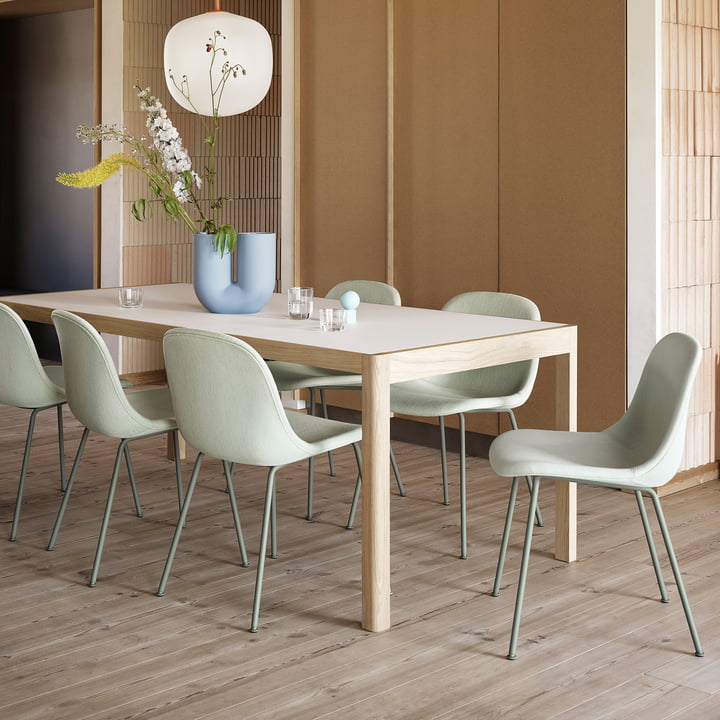Workshop Table de salle à manger 200 x 92 cm de Muuto en chêne / linoléum gris chaud