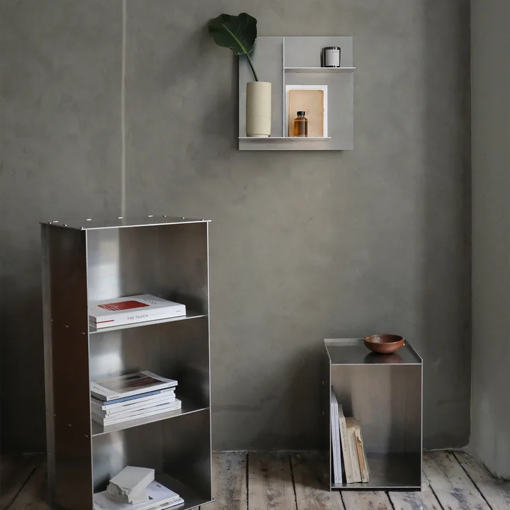 Rivet Typecase Étagère murale de Frama en aluminium