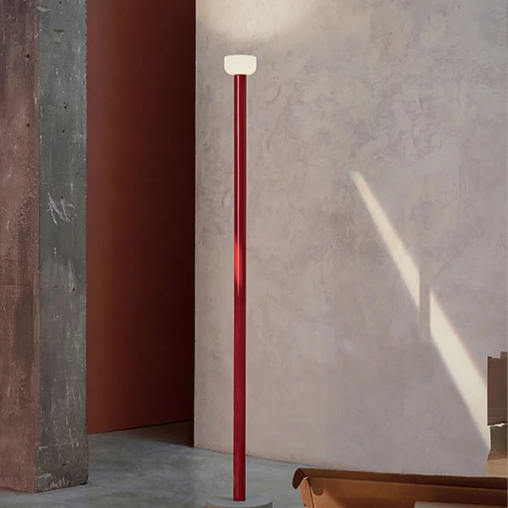 Bellhop LED Lampe de plancher par Flos