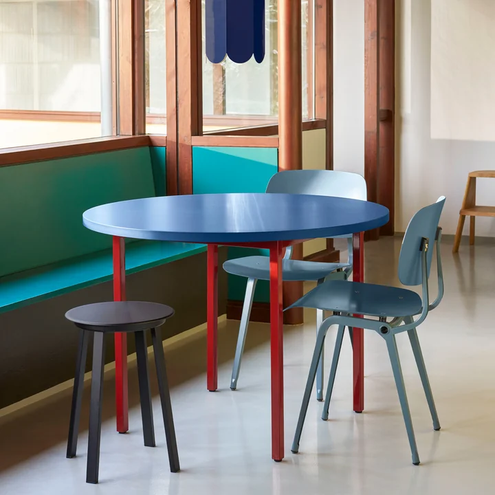 Two-Colour Table à manger ronde de HAY