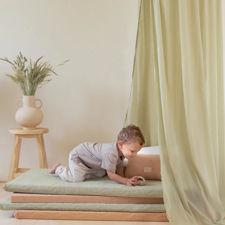 Vera Lit à baldaquin de Nobodinoz