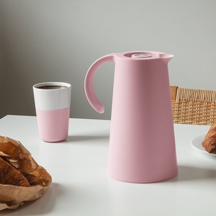 Caffé Gobelet à latte (set de 2) et verseuse isotherme Rise de Eva Solo en quartz rose