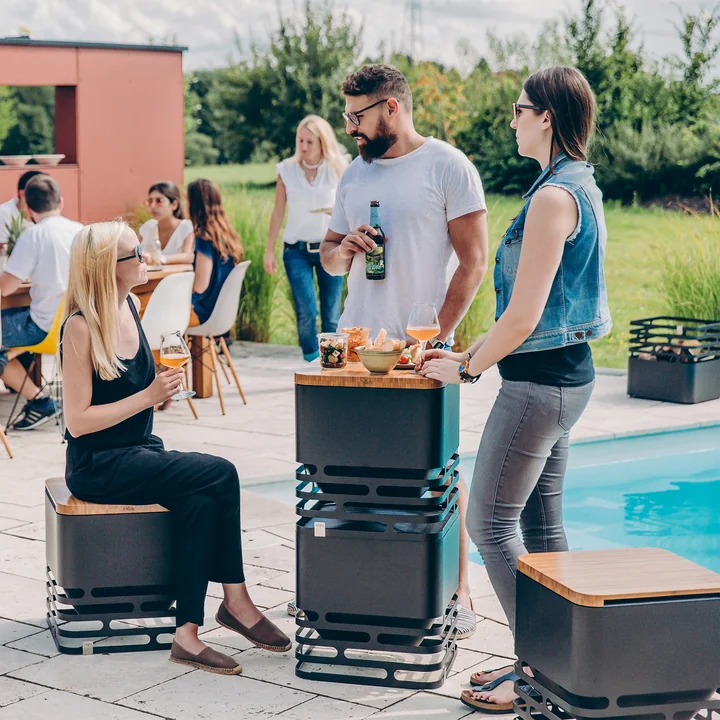 Panier à feu empilable avec diverses fonctions