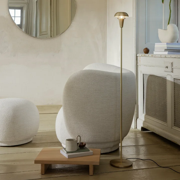Tiny - Lampadaire de Ferm Living dans la finition laiton