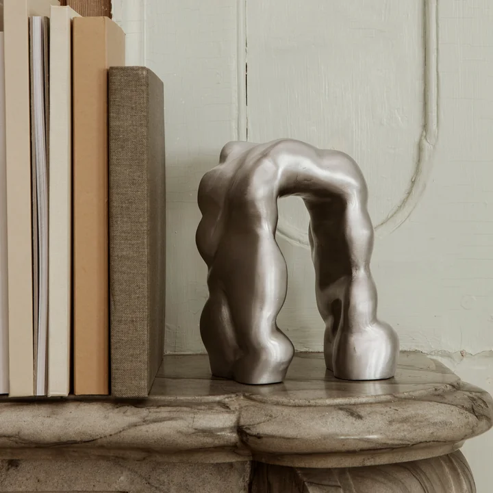 Morf Sculpture et serre-livres de Ferm Living
