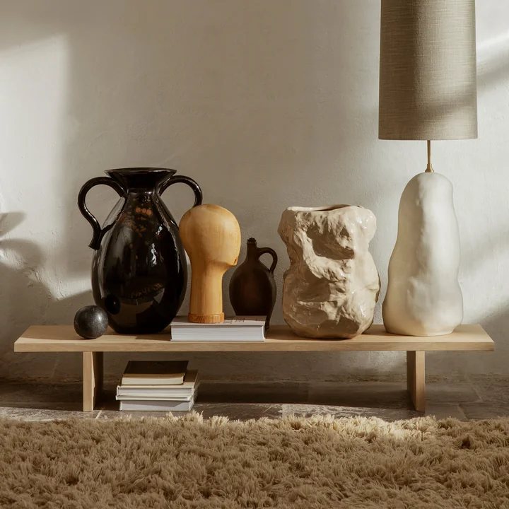 Kona Low Table d'appoint de Ferm Living dans la finition Chêne