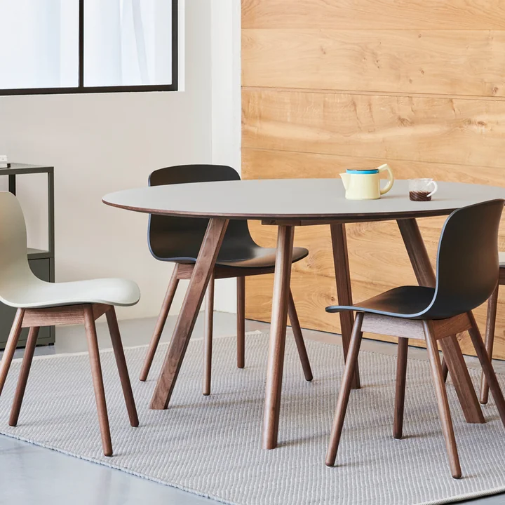 About A Chair AAC 12 ECO de HAY