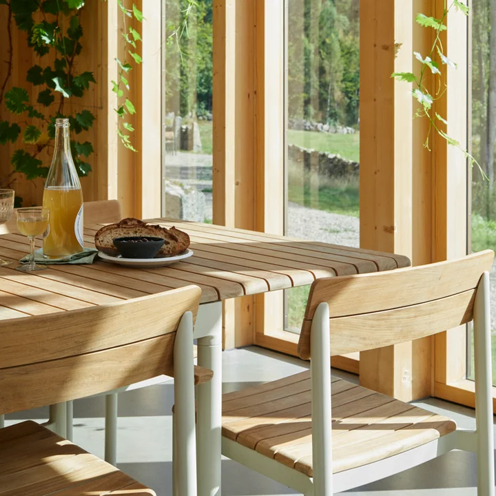 Pelago - Table et chaises de Skagerak