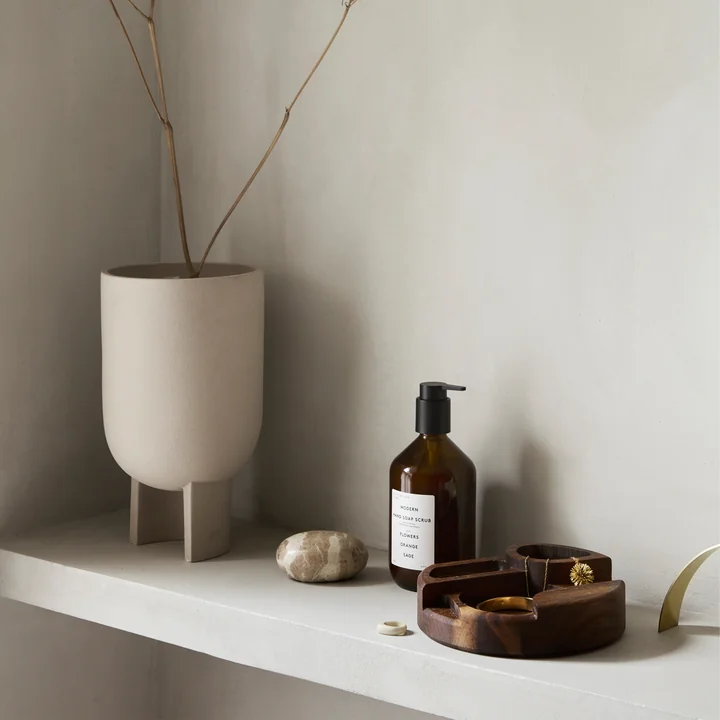 Rangement pour bijoux de Kristina Dam Studio