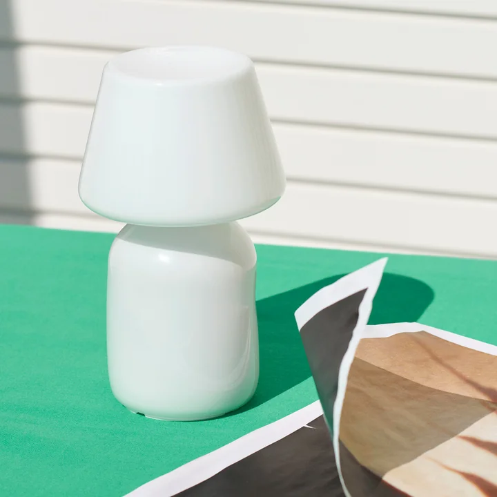 Apollo Lampe à accu, blanche de HAY