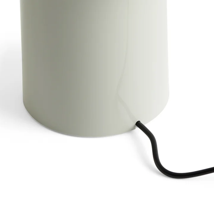 Pao Lampe à accu, cool grey de HAY