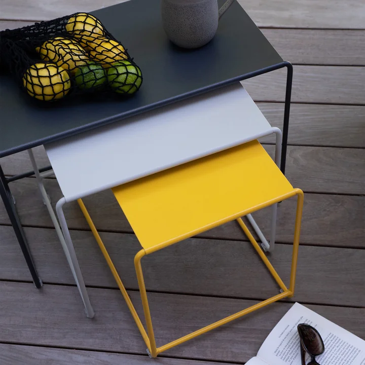 Oulala Set de tables d'ensemble, anthracite / gris argile / miel de Fermob