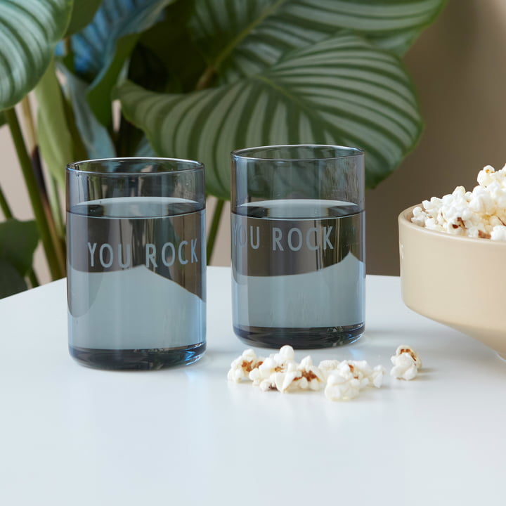 AJ Favourite Verre à boire in You Rock / soft black de Design Letters