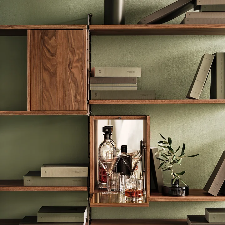 Petit élément d'armoire de String