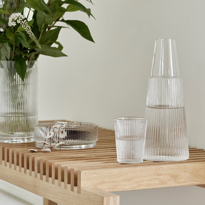 Pilastro Carafe avec verre 1 l, claire en Stelton