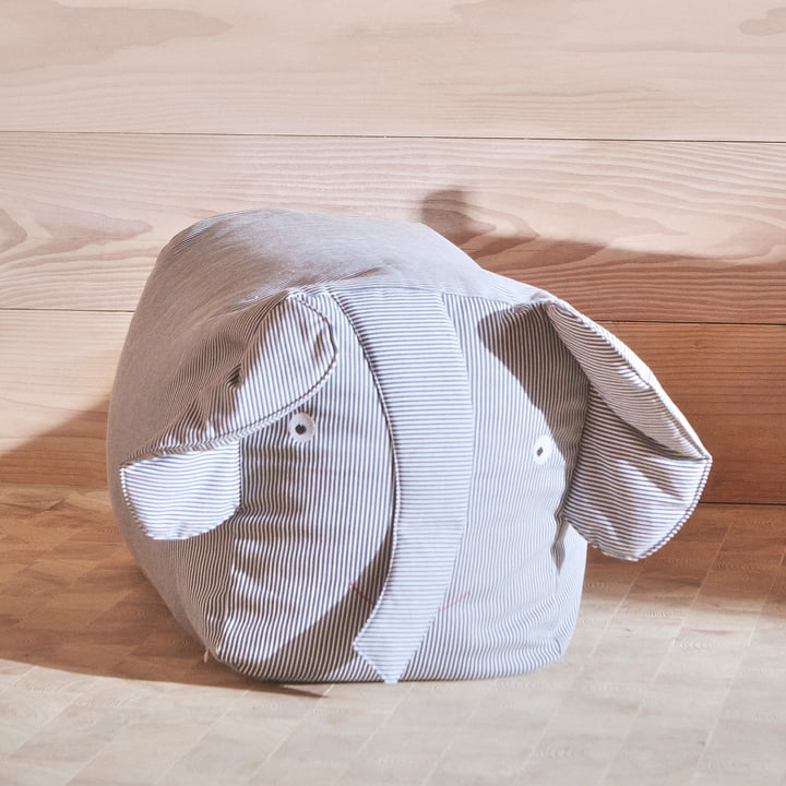 Animal pouf enfants Elephant Erik de OYOY en bleu