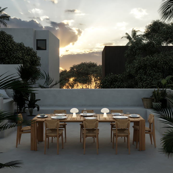 Atmosfera Dining Table Outdoor de Gubi