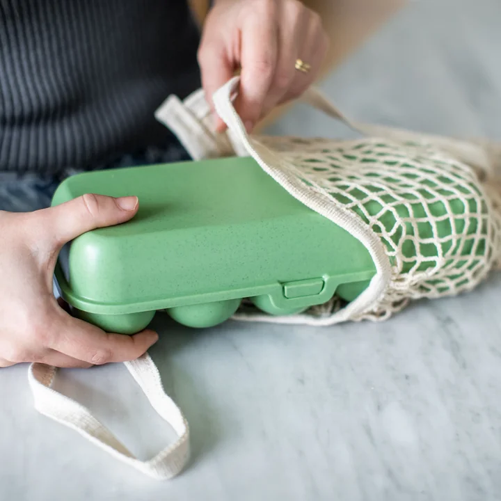 Eggs to go Bac à oeufs réutilisable, nature leaf green de Koziol