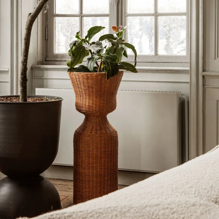 Agnes Porte-fleurs tressé, H 90 cm, naturel de Ferm Living