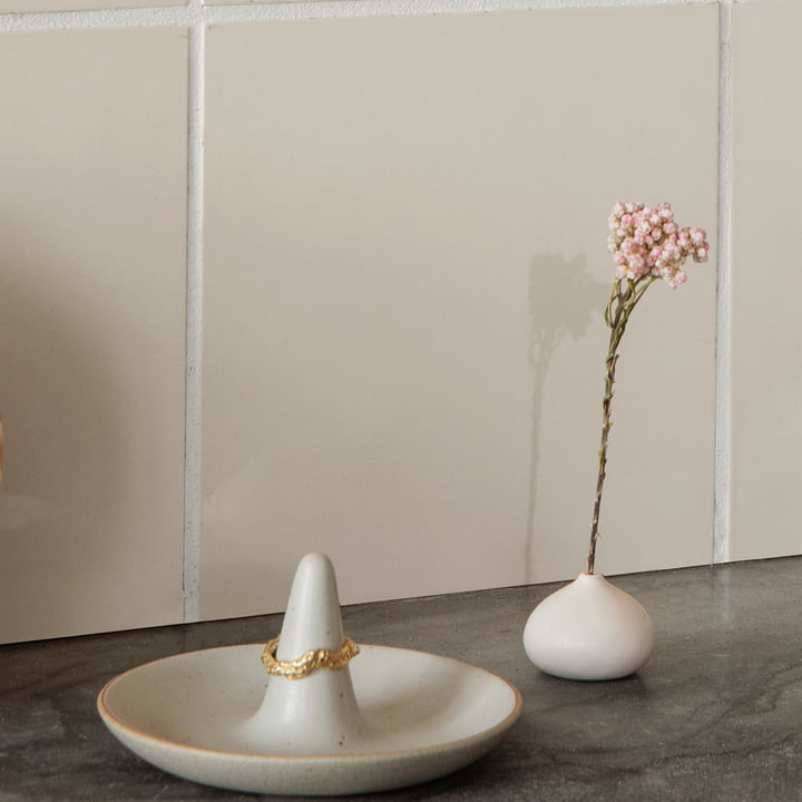 Komo Minivases et Ring Rangement pour bijoux de ferm Living