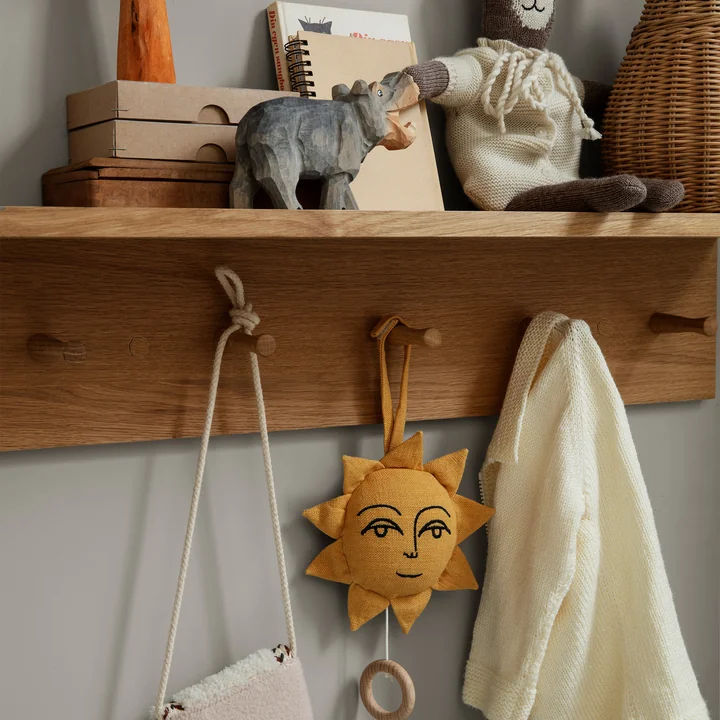 Place Etagère murale, Medium, Chêne de Ferm Living