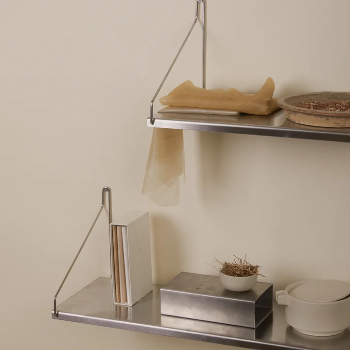 Shelf Etagère murale en acier inoxydable de Frama