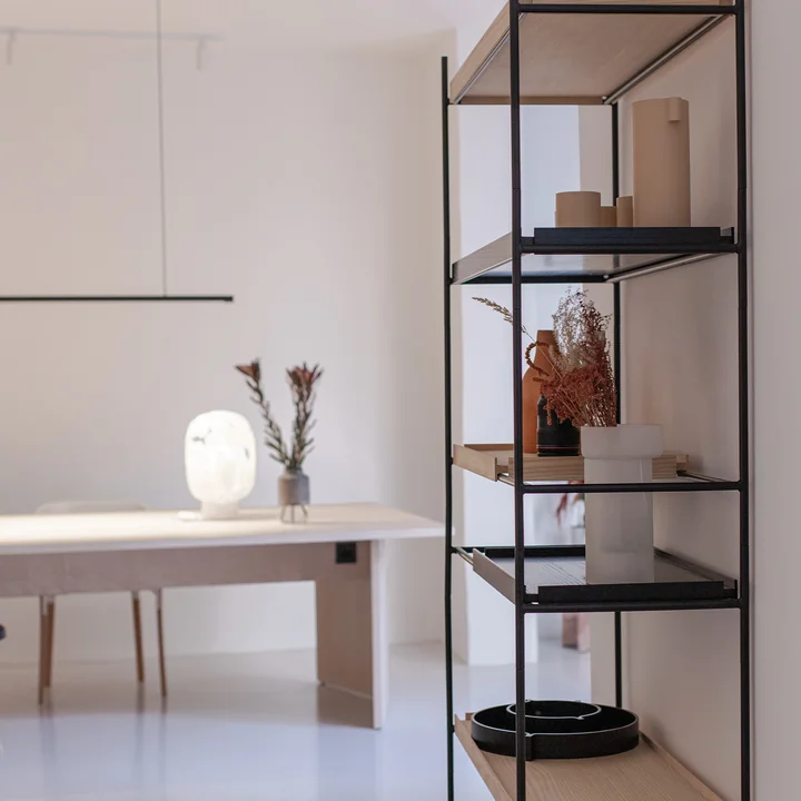 Le site Tray Shelf du label Woud