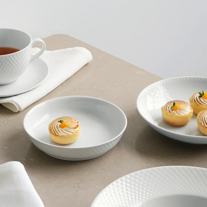 Rhombe Coupe à dessert de Lyngby Porcelæn dans la couleur blanc