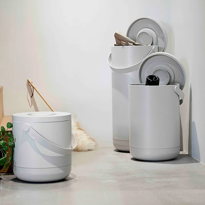 Circular Poubelle, warm grey de Zone Denmark