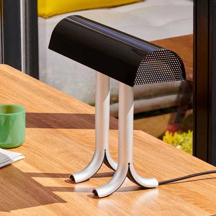 Anagram Lampe de table, noir de HAY