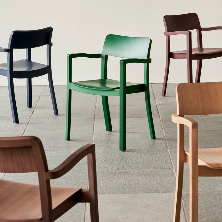 Pastis Chaise avec accoudoirs de HAY