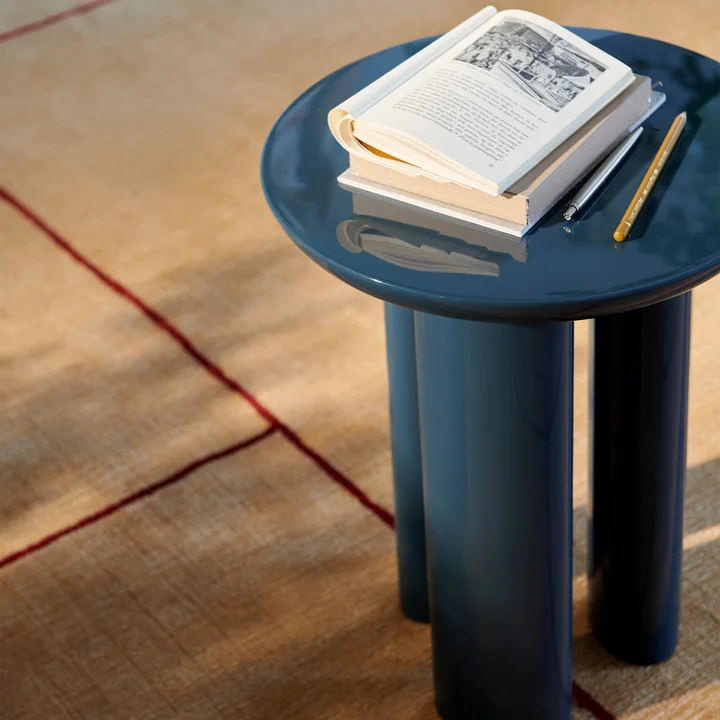 Tung table d'appoint, steel blue de & Tradition