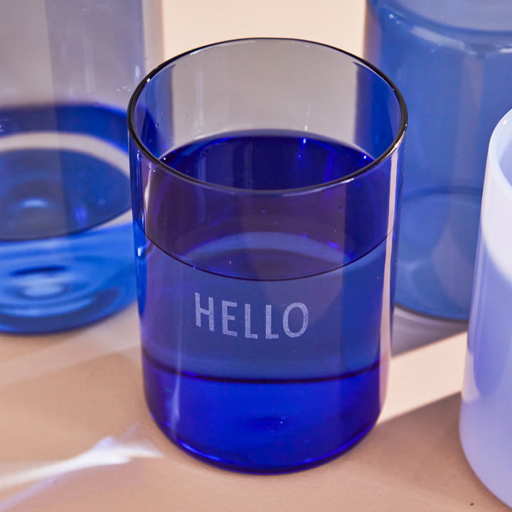 AJ Favourite Verre à boire, Hello / bleu de Design Letters