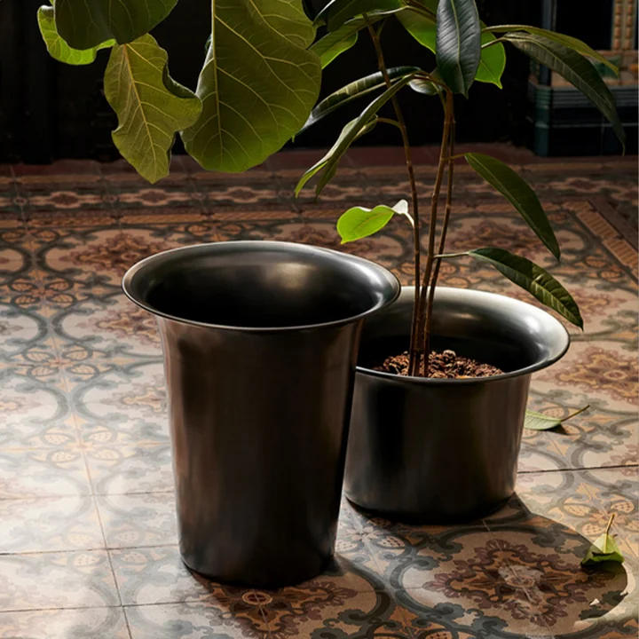 Spun Récipient en aluminium de Ferm Living