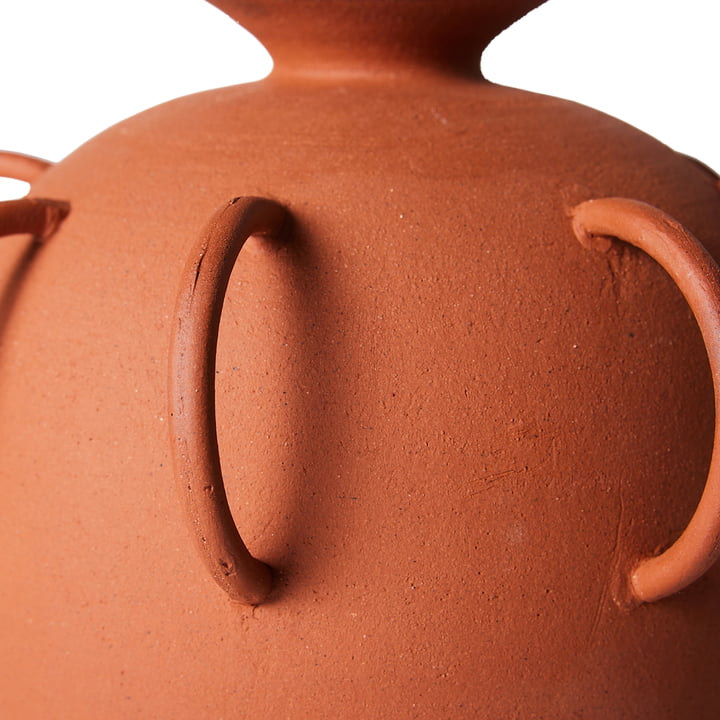 Objects Vase en terre cuite avec anse, natural terracotta de HKliving