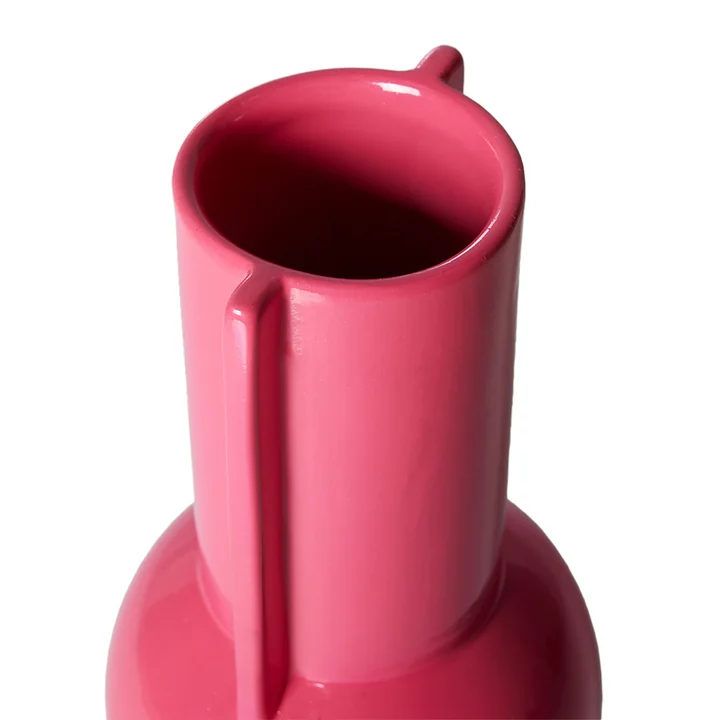 Vase en céramique de HKliving dans la version hot pink