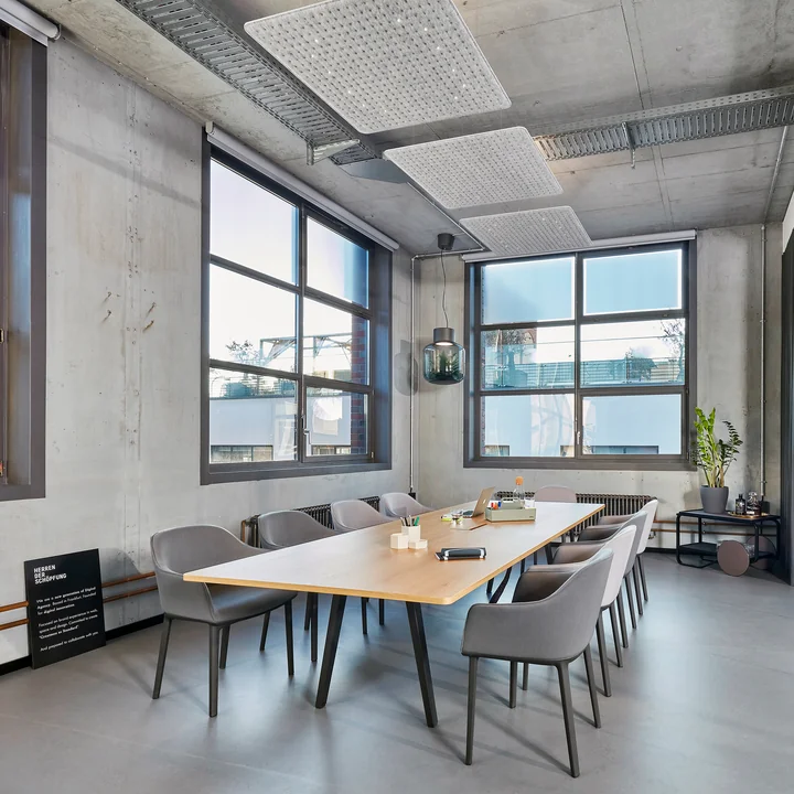 Softshell Armchair de Vitra