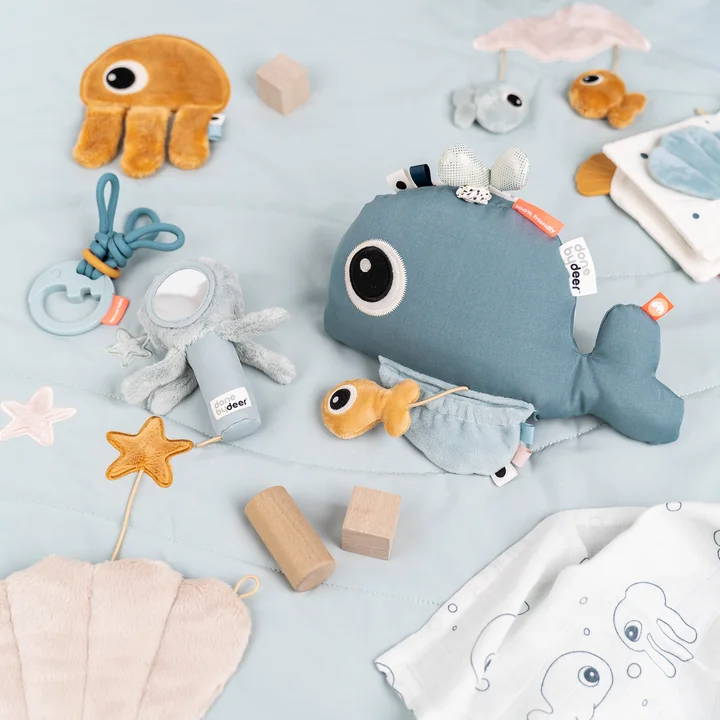 Tapis de jeu sensoriel de Done by Deer