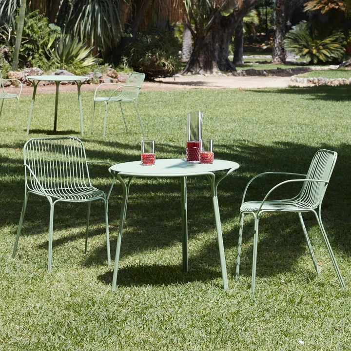 Hiray Table de jardin, Ø 60 cm, vert sauge de Kartell