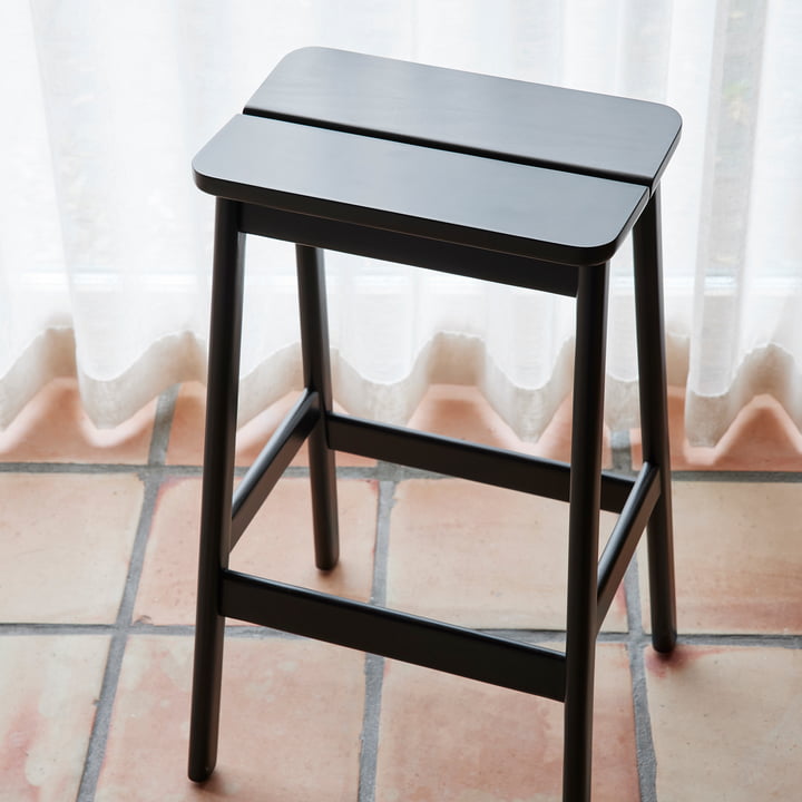 Angle Tabouret de bar de Form & Refine